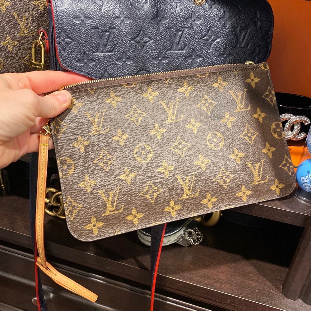 Authentic Louis Vuitton Pouch